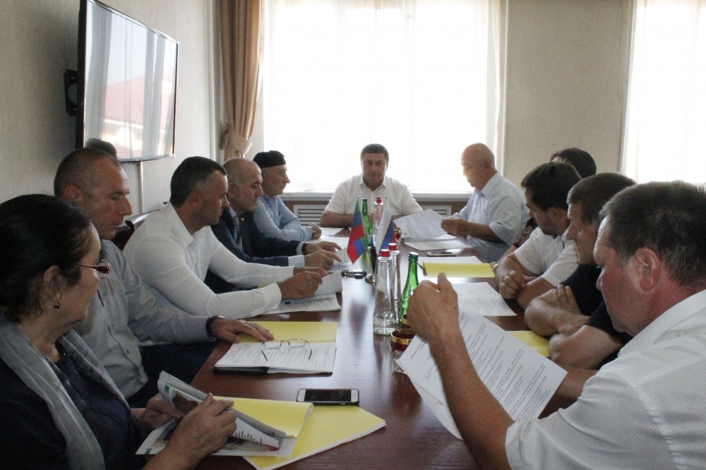 В Хасавюртовском районе состоялось заседание совета Собрания депутатов шестого созыв