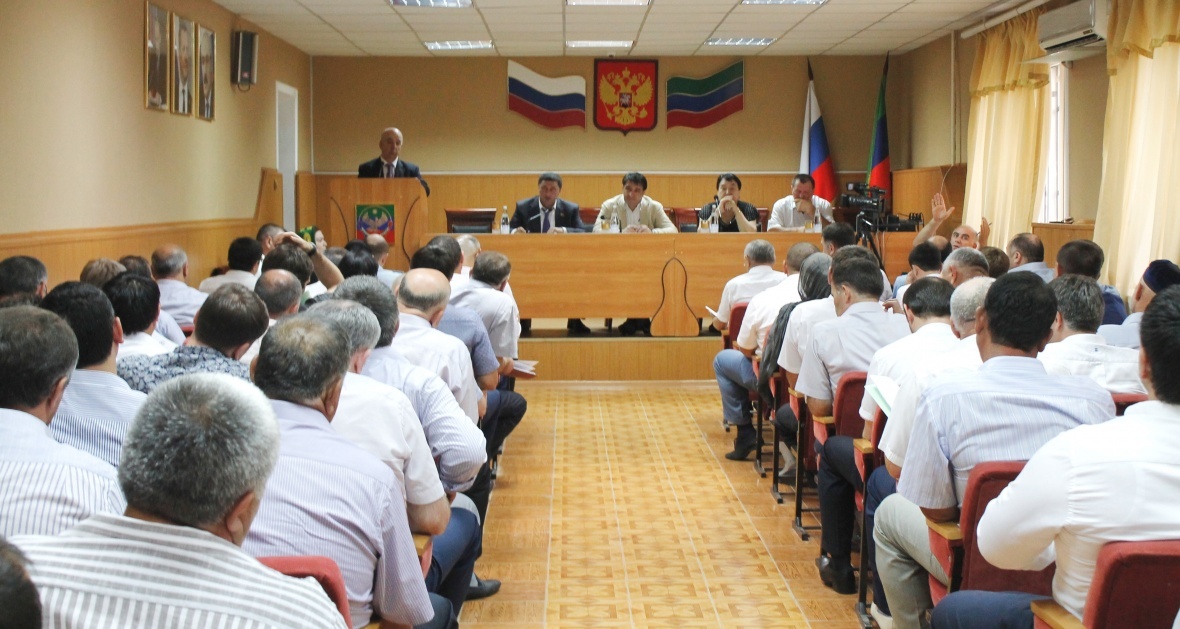 В Хасавюртовском районе состоялась двенадцатая сессия Собрания депутатов шестого созыва.