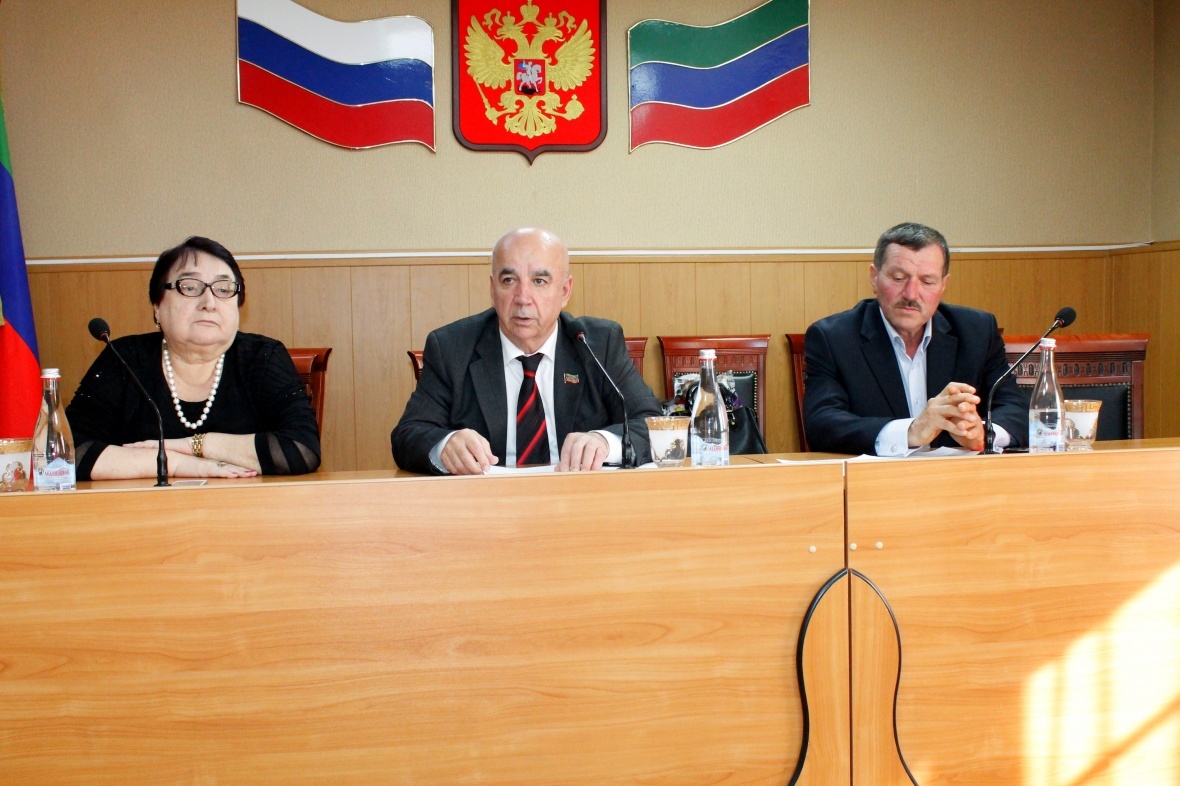 В Хасавюртовском районе состоялась 27 сессия Собрания депутатов муниципального района.