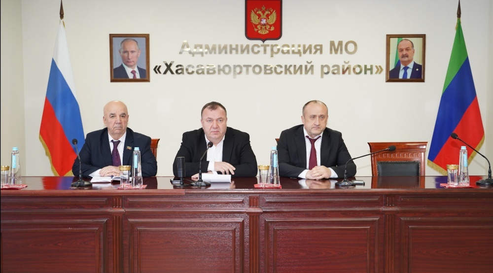 Председатель Собрания депутатов Магомед Лабазанов принял участие на расширенном совещании по подведению  итогов работы и перспектив развития здравоохранения Хасавюртовского района.